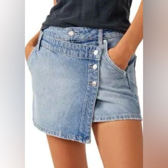 Free People Dresses & Skirts - Free People Women’s Wynne Denim Skirt Light Indigo Blue Size 32 US 12/14